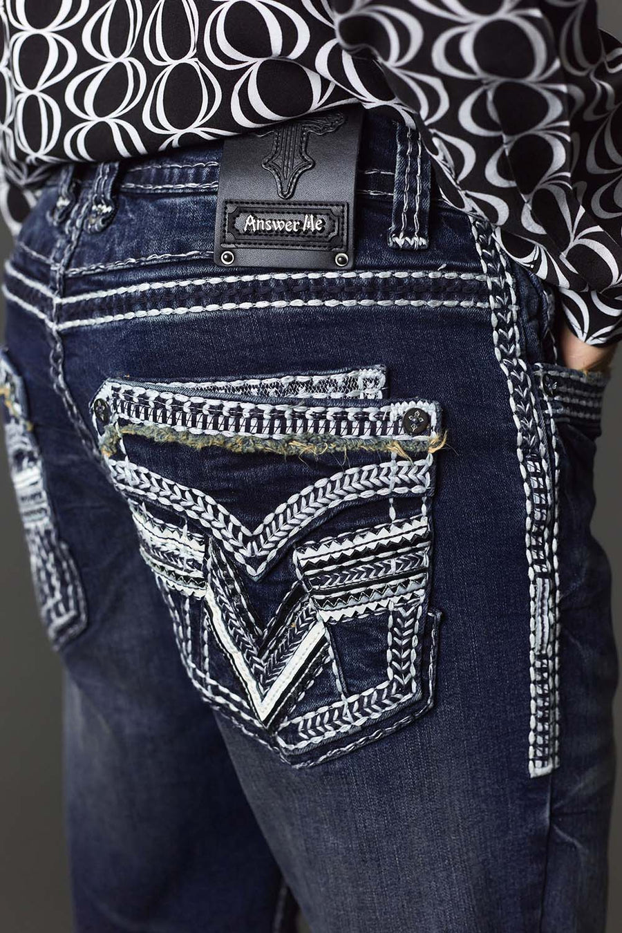 Men's Embroidered Straight Jeans