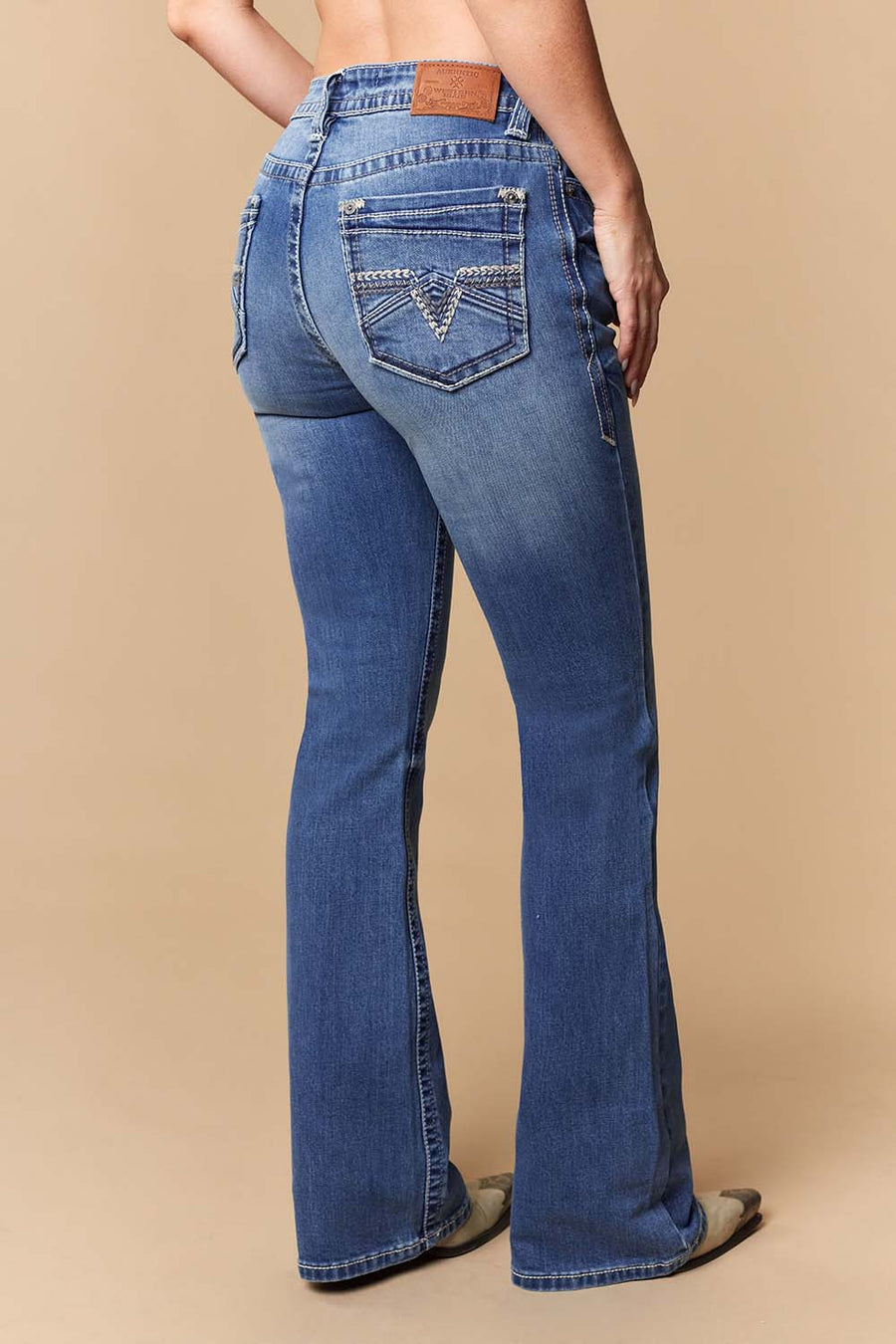 Women's Lite Embroidery Bootcut Jeans
