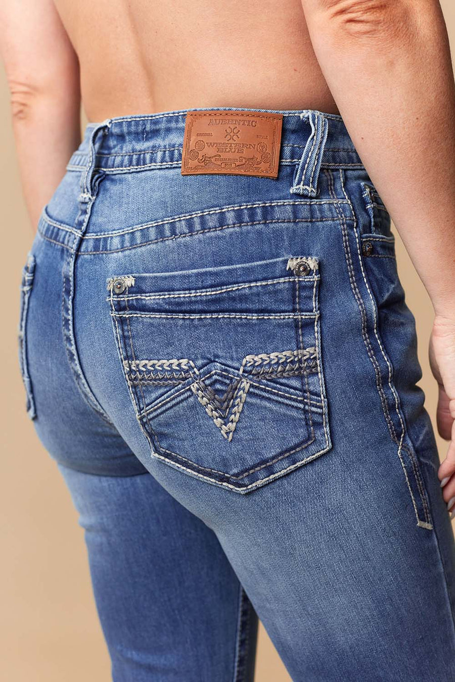 Women's Lite Embroidery Bootcut Jeans