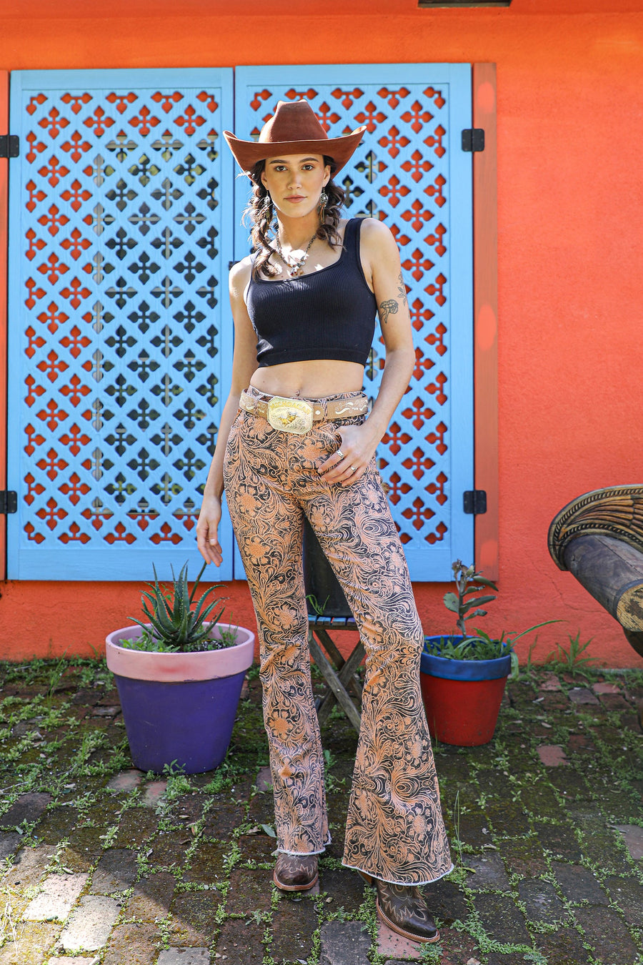 Women's Distress Trim Flare Jeans