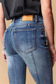 Women's Classic 5-Pocket Flare Jeans