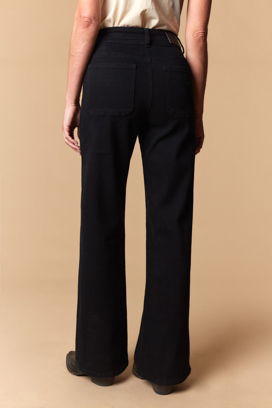 Women's Classic 5-Pocket Wide Leg Jeans