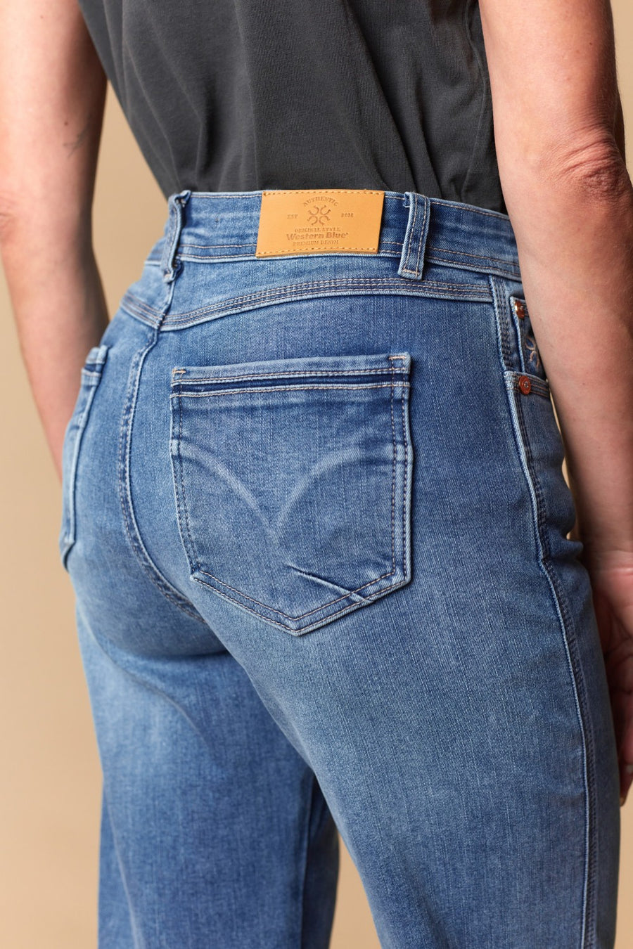 Women's Classic 5-Pocket Wide Leg Jeans