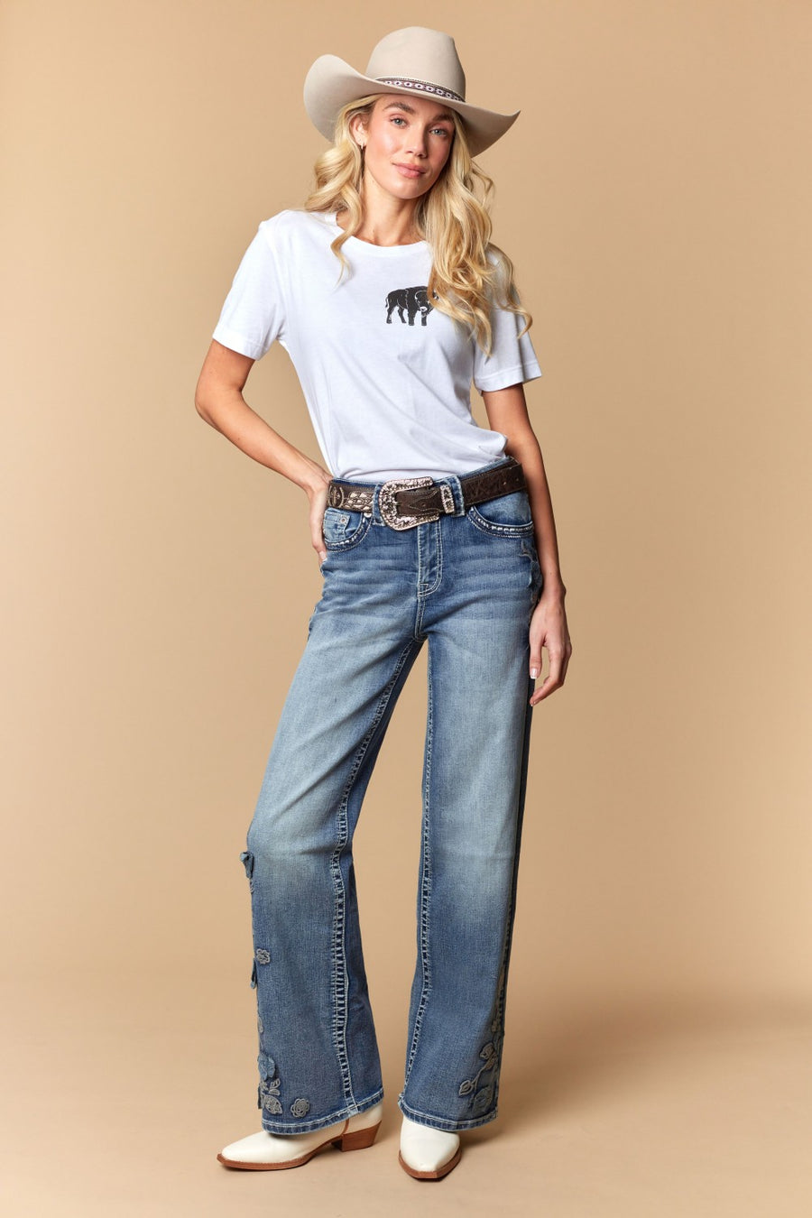 Women's Embroidered Wide Leg Jeans