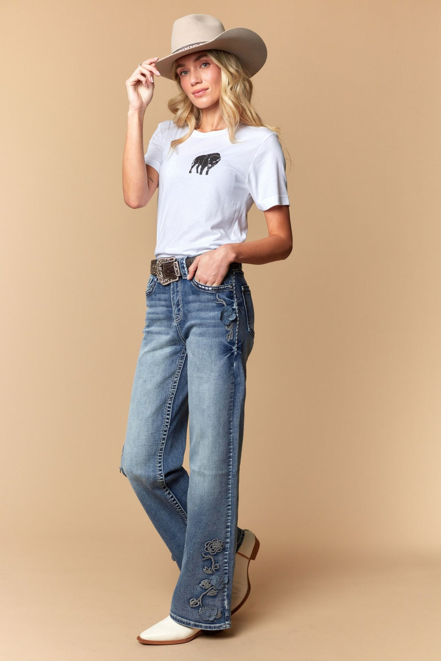 Women's Embroidered Wide Leg Jeans