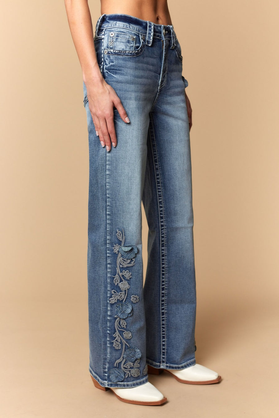 Women's Embroidered Wide Leg Jeans